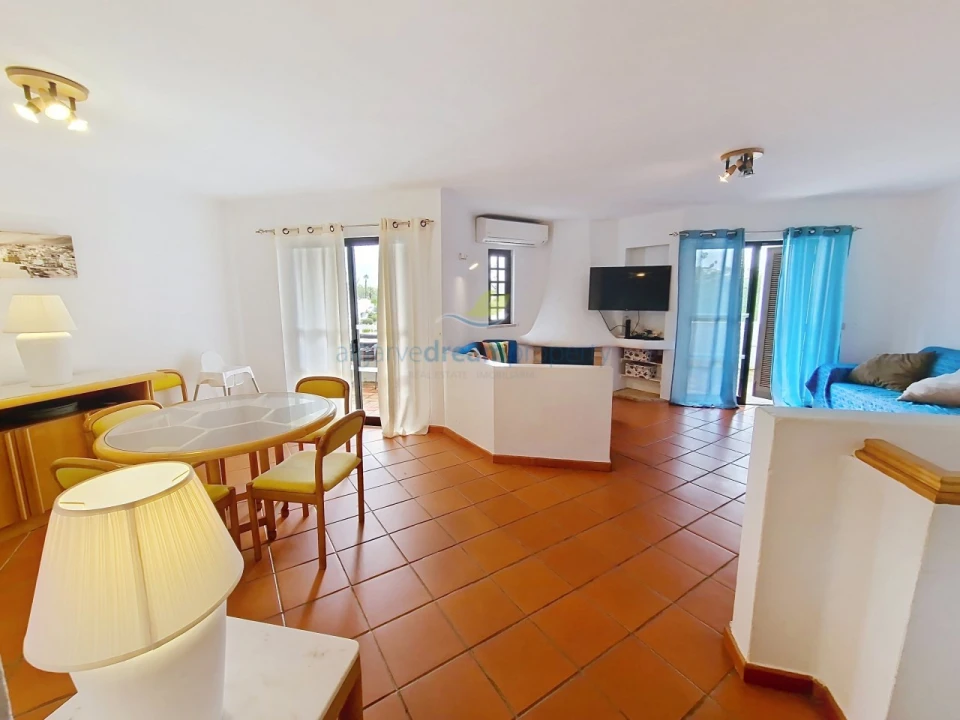 Apartamento T2 para Venda em Albufeira e Olhos de Água Foto 14