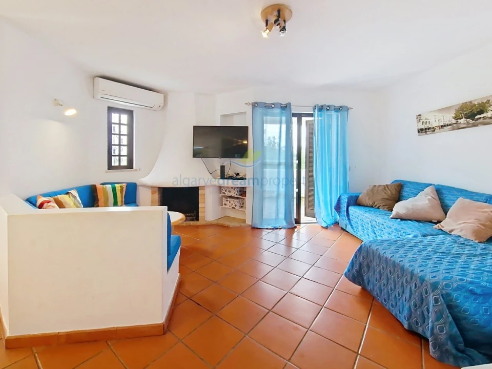 Apartamento T2 para Venda em Albufeira e Olhos de Água Foto 16