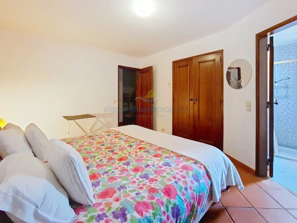 Apartamento T2 para Venda em Albufeira e Olhos de Água Foto 28