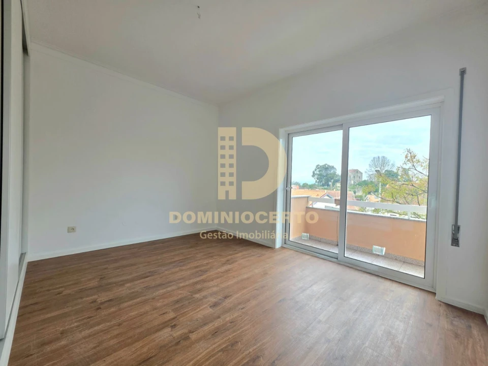 Apartamento T3 para Venda em Aguas Santas Foto 14