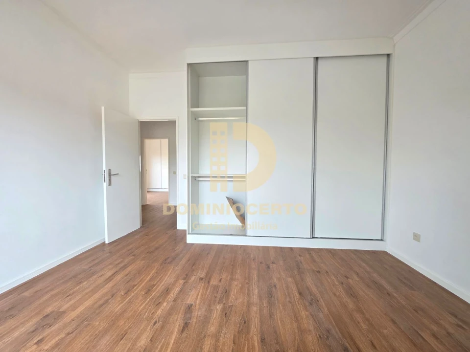 Apartamento T3 para Venda em Aguas Santas Foto 17