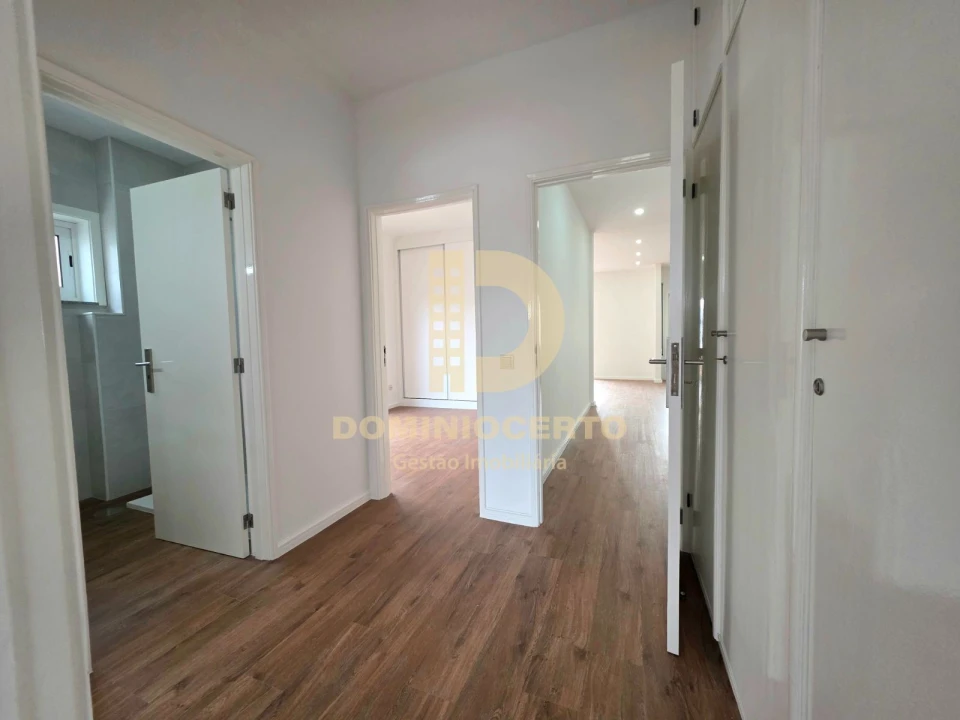 Apartamento T3 para Venda em Aguas Santas Foto 20