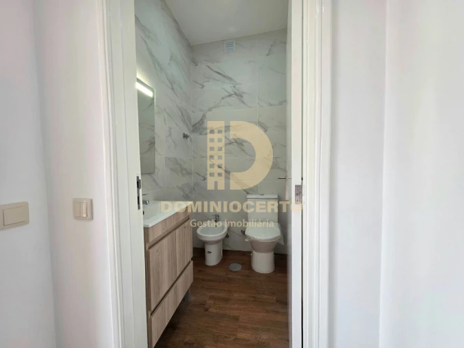 Apartamento T3 para Venda em Aguas Santas Foto 8