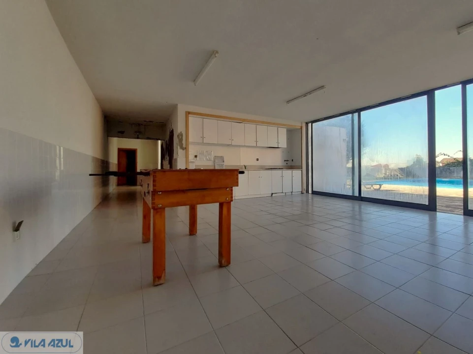 Moradia T4 para Venda em Milheiros Foto 17