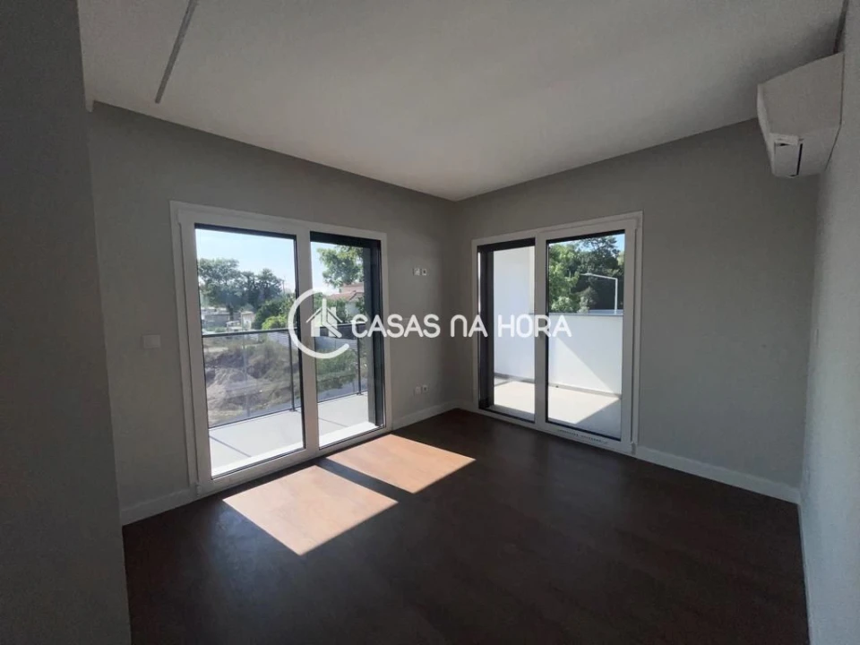 Apartamento T2 para Arrendamento em Viseu Foto 6