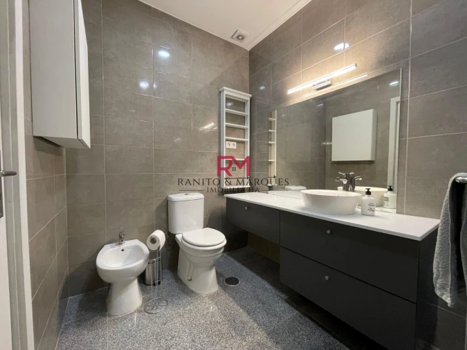 Apartamento T2 para Arrendamento em Ermesinde Foto 8