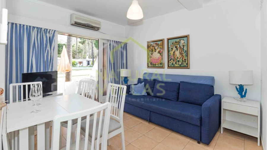 Apartamento para Venda em Quarteira Foto 2