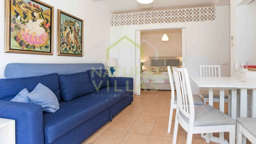 Apartamento para Venda em Quarteira Foto 3