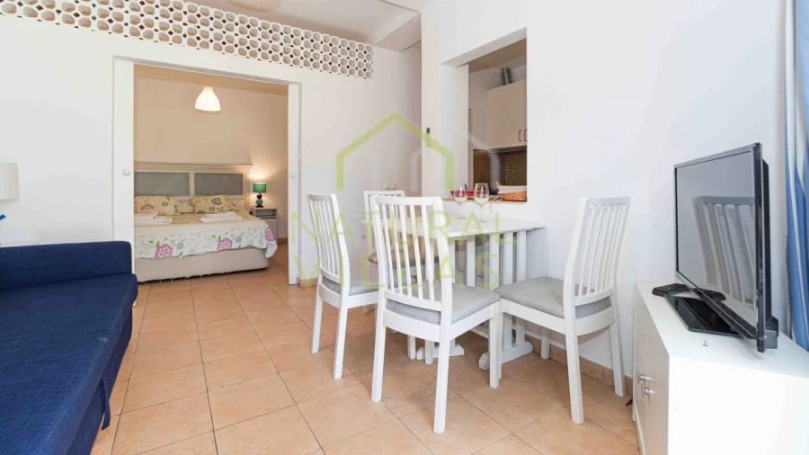 Apartamento para Venda em Quarteira Foto 4