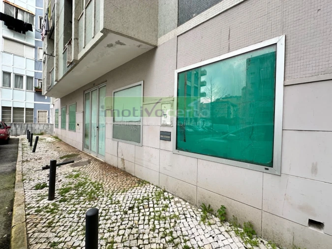 Armazém para Venda em Agualva e Mira-Sintra Foto 3