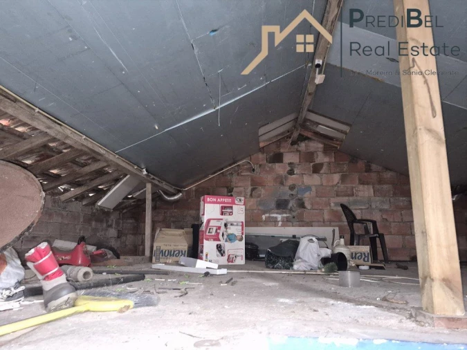 Moradia T2 para Venda em Vialonga Foto 13