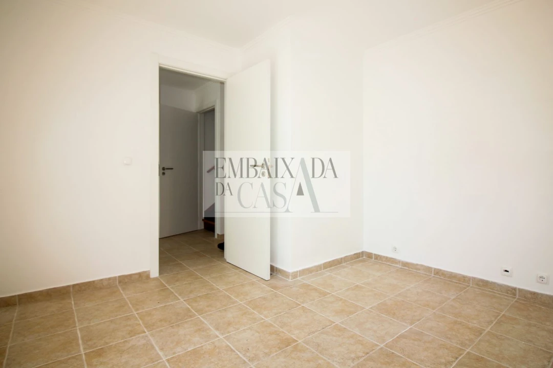 Moradia T3 para Venda em Ericeira Foto 49