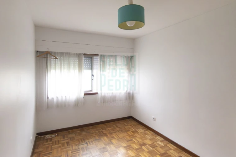 Apartamento T4 para Arrendamento em São Mamede de Infesta e Senhora da Hora Foto 11