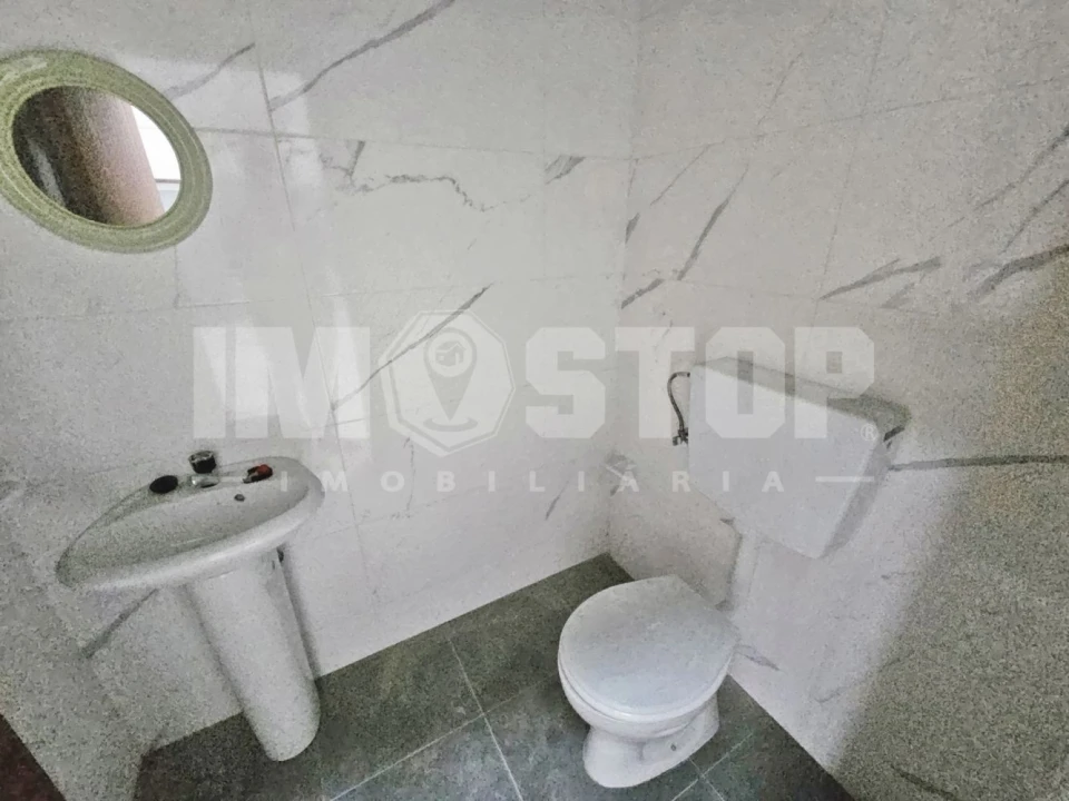 Loja para Arrendamento em Trofa, Segadães e Lamas do Vouga Foto 6