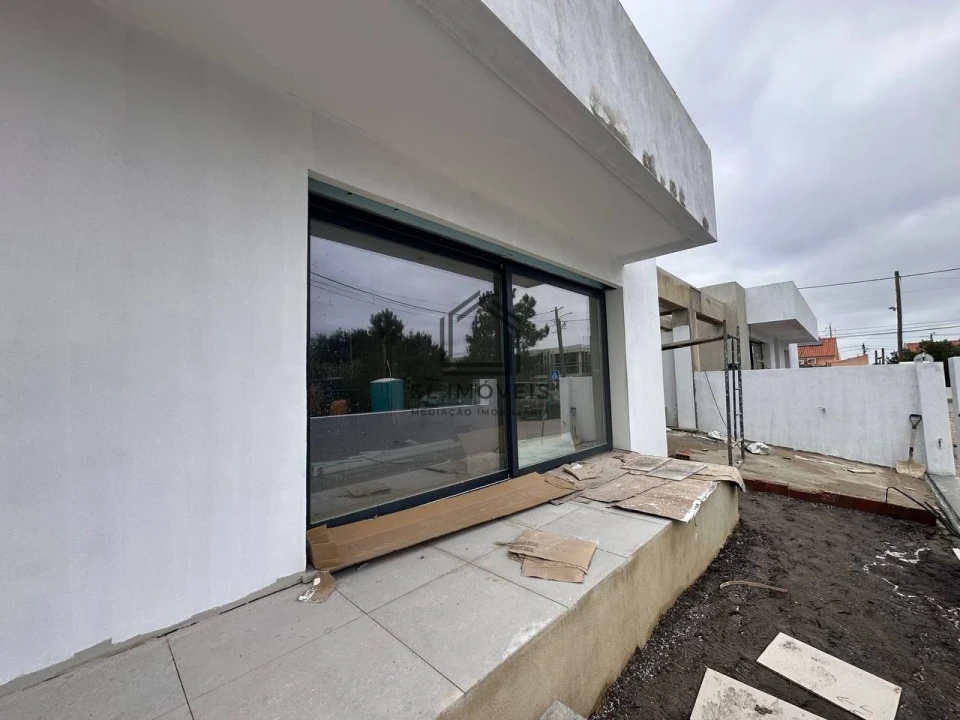 Moradia T3 para Venda em Fernao Ferro Foto 17