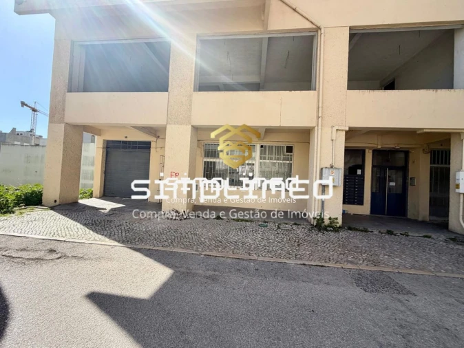 Loja para Arrendamento em Alto do Seixalinho, Santo André e Verderena Foto 18