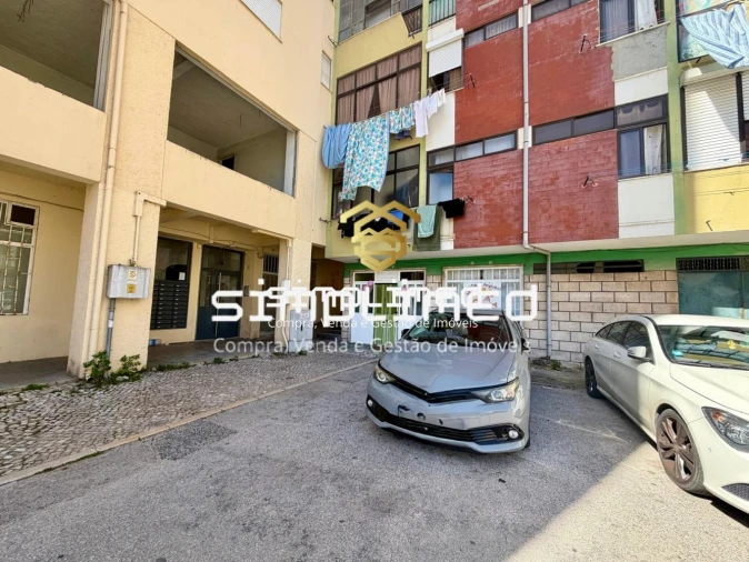 Loja para Arrendamento em Alto do Seixalinho, Santo André e Verderena Foto 19