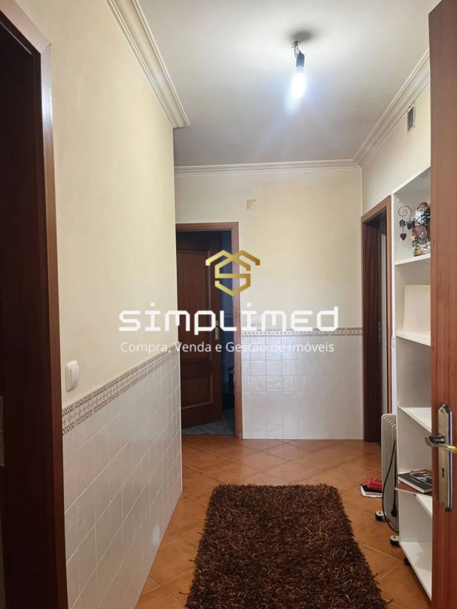 Apartamento T3 para Venda em Covilhã e Canhoso Foto 15