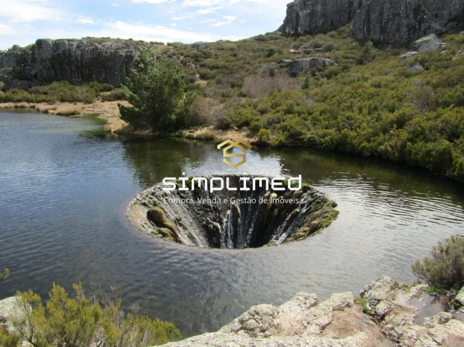 Terreno para Venda em Teixoso e Sarzedo Foto 37