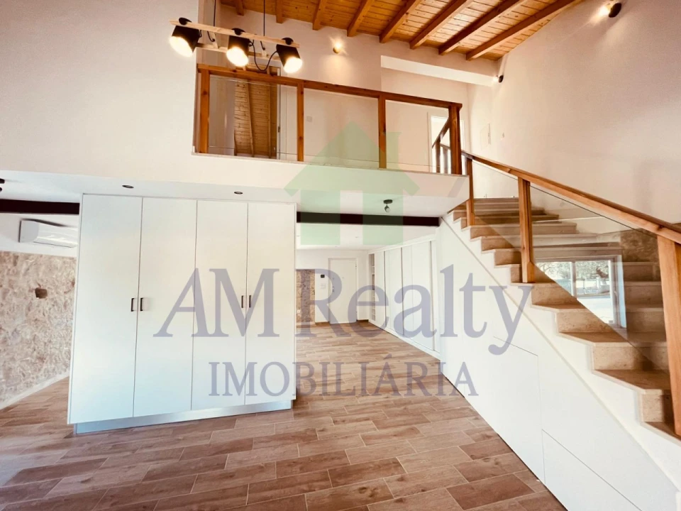 Moradia T2 para Venda em Arneiro das Milhariças Foto 11