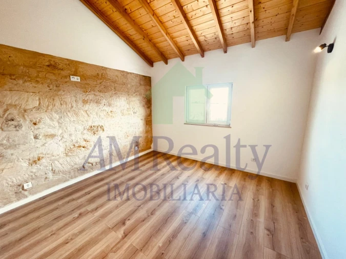 Moradia T2 para Venda em Arneiro das Milhariças Foto 15