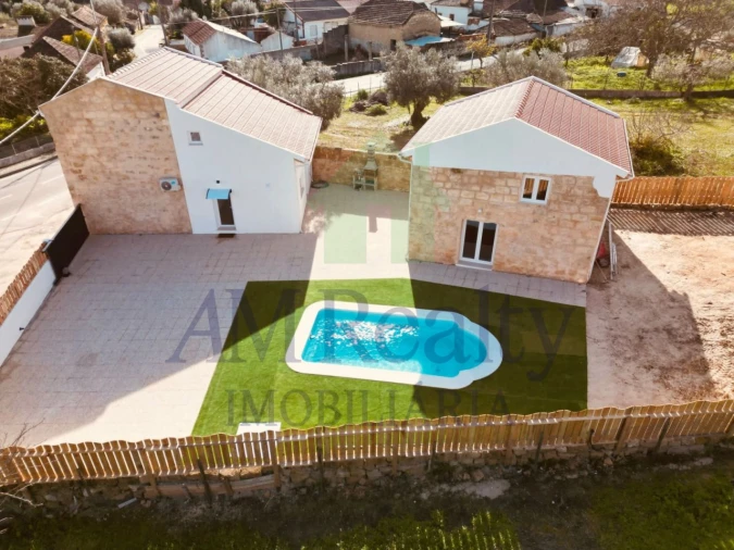 Moradia T2 para Venda em Arneiro das Milhariças Foto 26