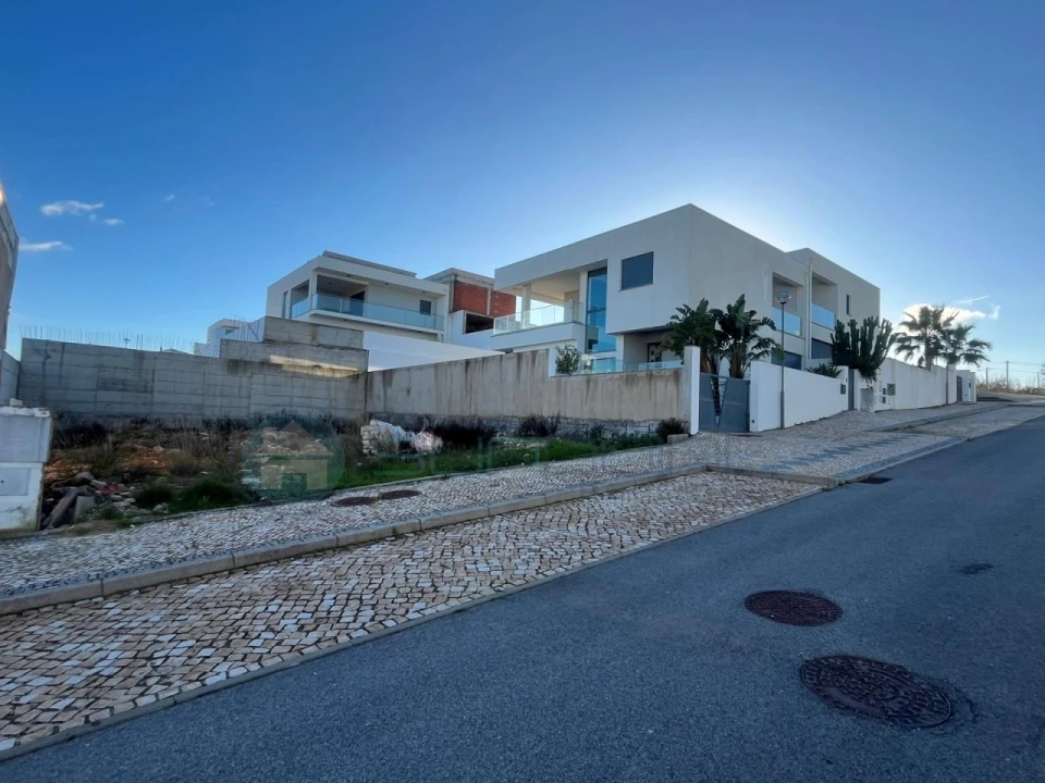 Terreno para Venda em Lagos (São Sebastião e Santa Maria) Foto 4