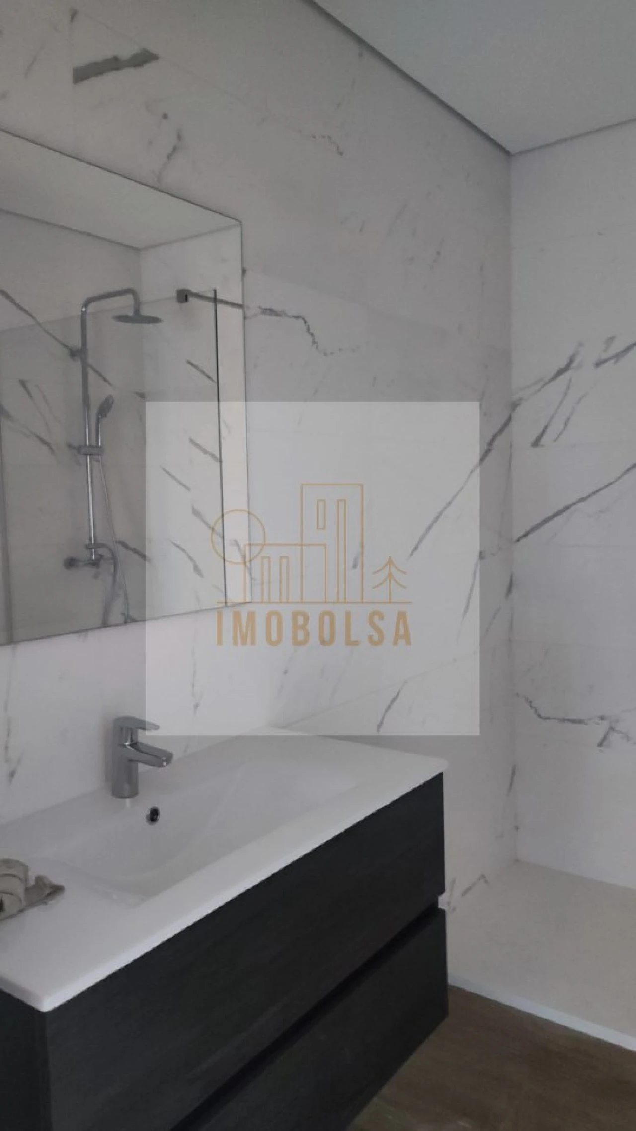 Apartamento T3 para Arrendamento em Vila Nova de Famalicão e Calendário Foto 3