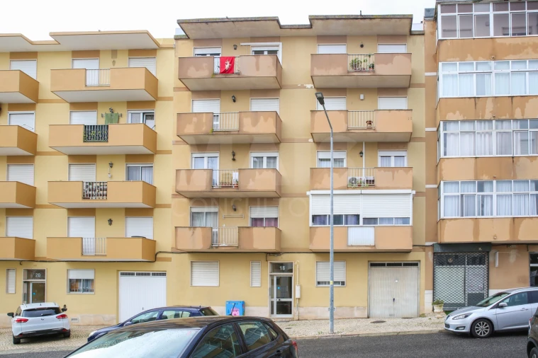 Apartamento T2 para Venda em Alenquer (Santo Estêvão e Triana)