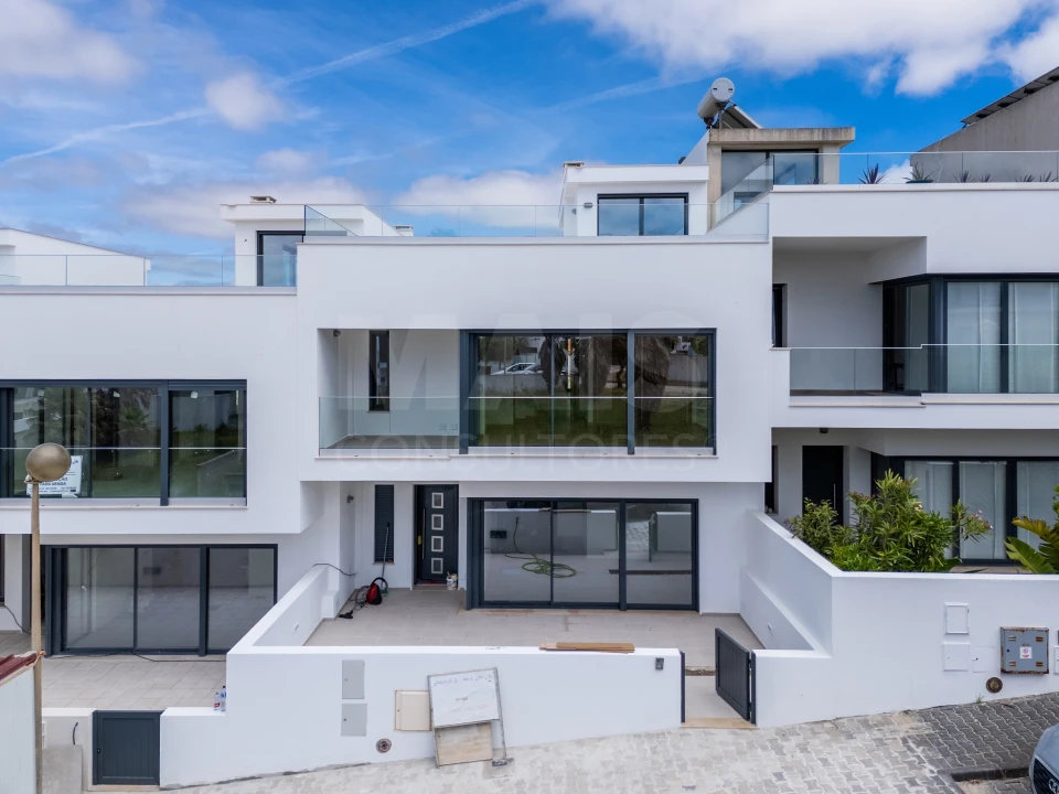 Moradia T3 para Venda em Lourinhã e Atalaia Foto 1