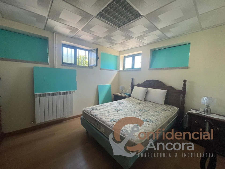 Moradia T0 para Venda em São Paio Foto 6