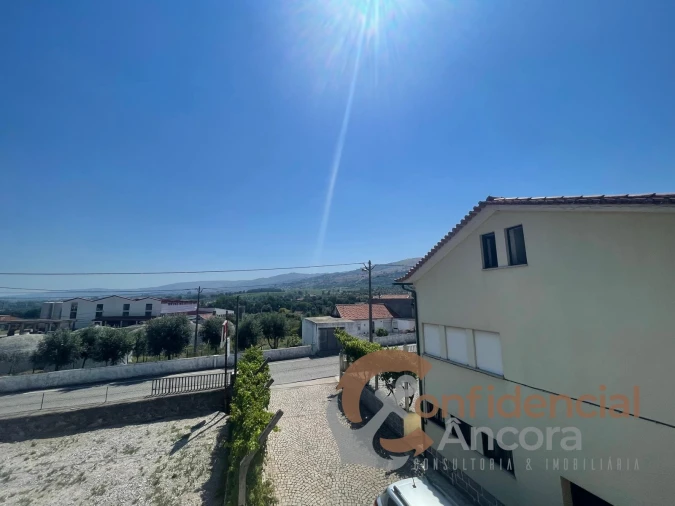 Moradia T0 para Venda em São Paio Foto 16