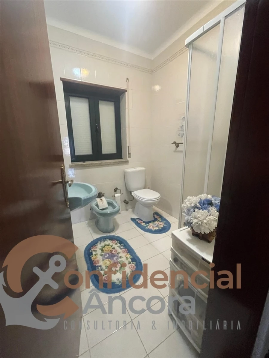 Moradia T0 para Venda em São Paio Foto 11