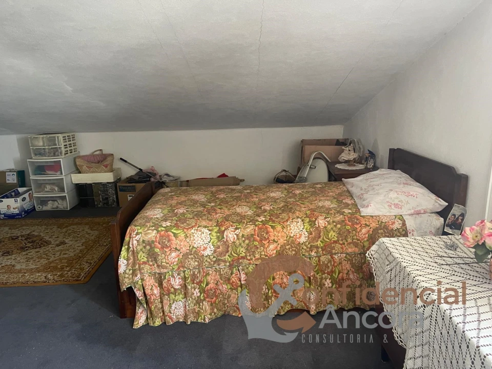 Moradia T0 para Venda em São Paio Foto 23