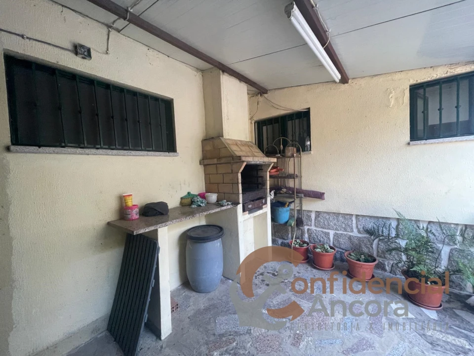 Moradia T0 para Venda em São Paio Foto 29