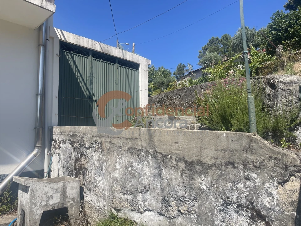 Moradia T0 para Venda em Aldeias e Mangualde da Serra Foto 12