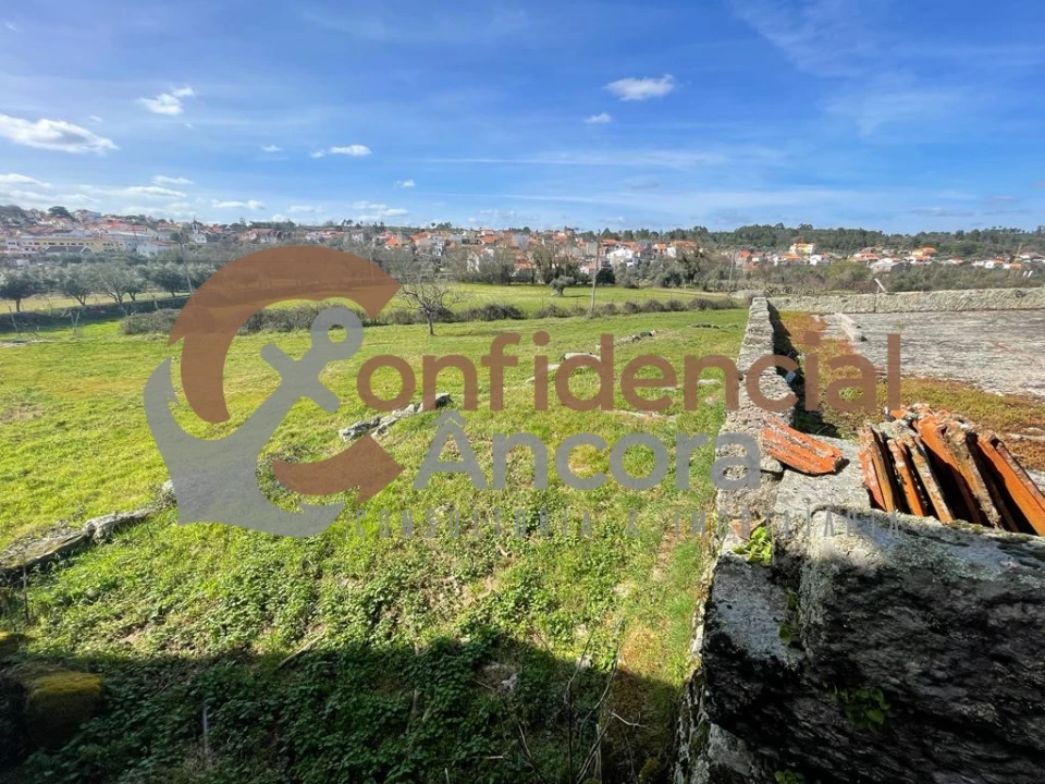 Quinta T0 para Venda em Arcozelo Foto 11