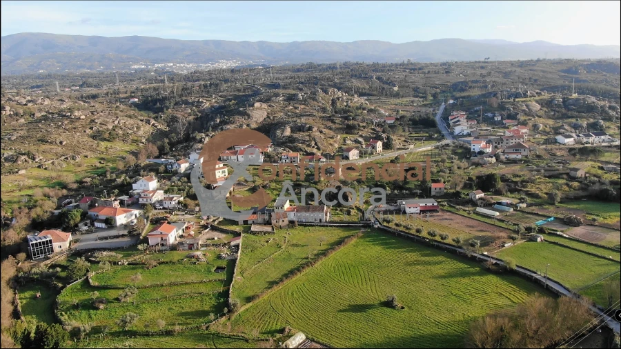 Quinta T0 para Venda em Arcozelo Foto 5