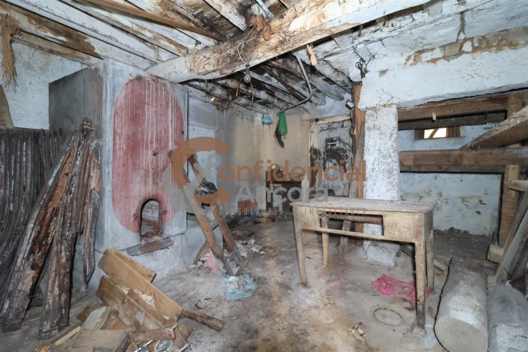 Moradia T2 para Venda em Moimenta da Serra e Vinhó Foto 18