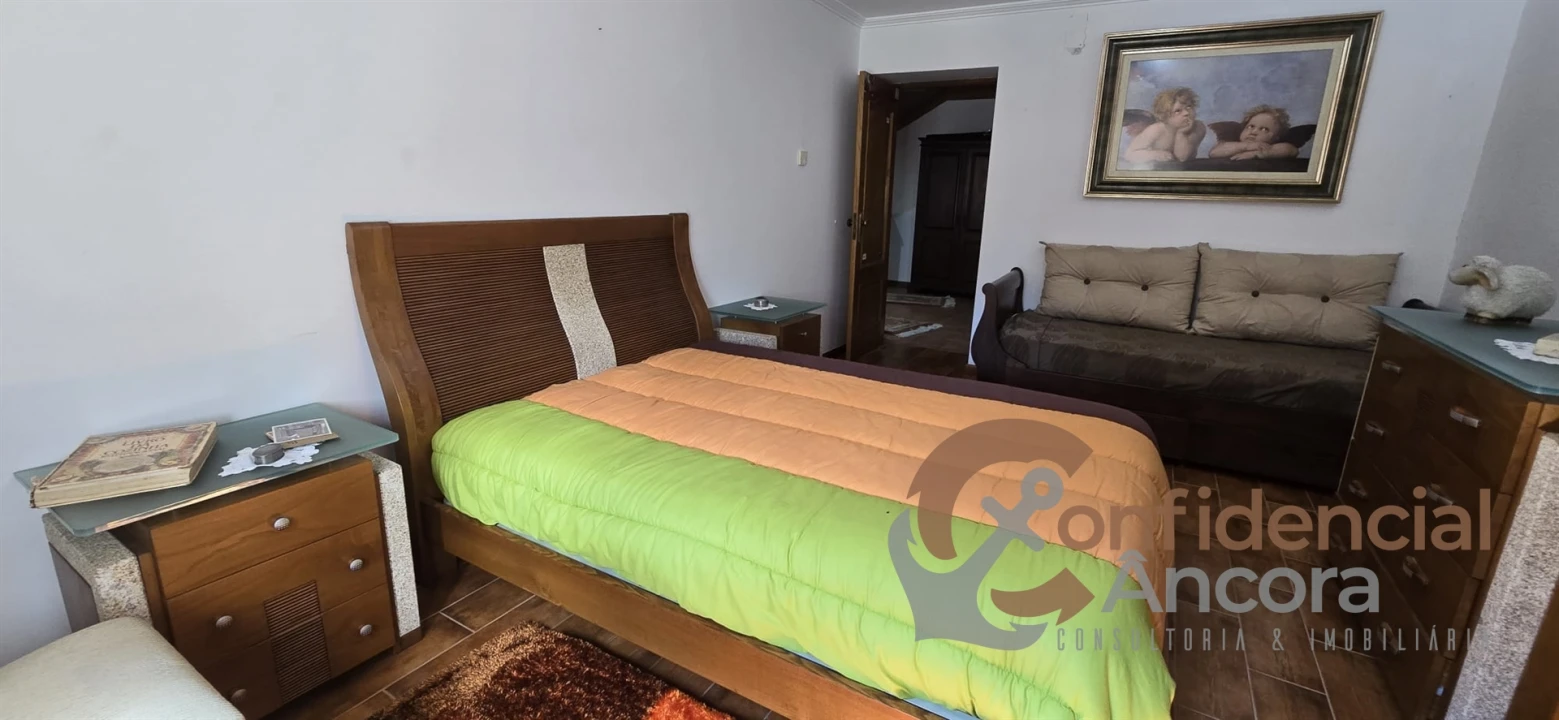 Moradia T4 para Venda em Gouveia (São Pedro e São Julião) Foto 29