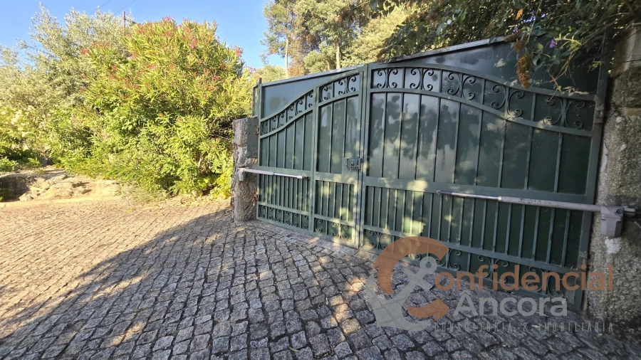 Moradia T4 para Venda em Gouveia (São Pedro e São Julião) Foto 97