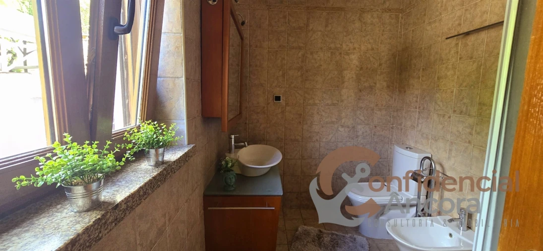 Moradia T4 para Venda em Gouveia (São Pedro e São Julião) Foto 19