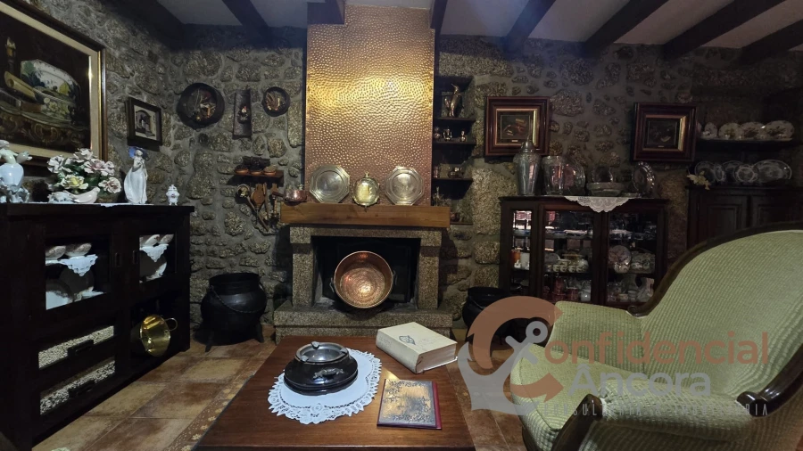 Moradia T4 para Venda em Gouveia (São Pedro e São Julião) Foto 55