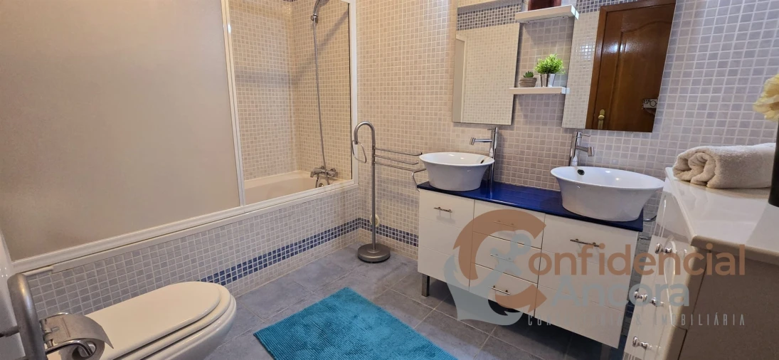 Moradia T4 para Venda em Gouveia (São Pedro e São Julião) Foto 38