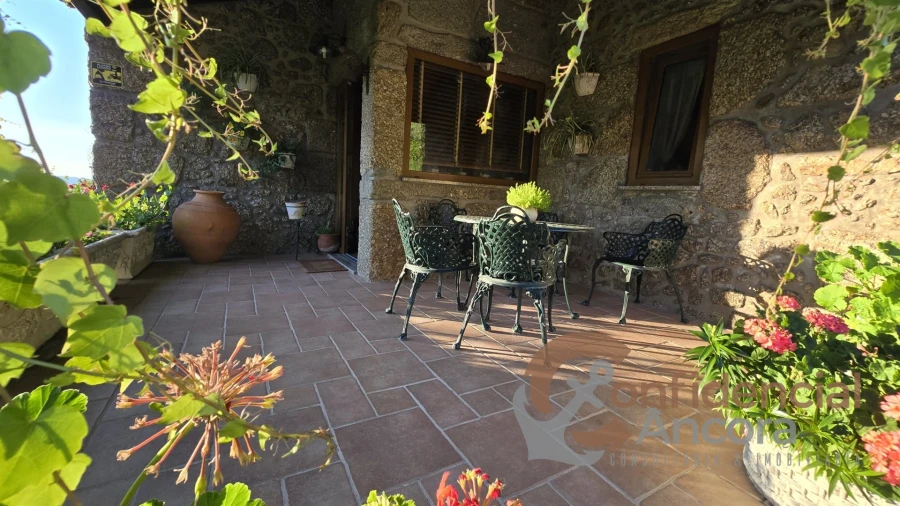 Moradia T4 para Venda em Gouveia (São Pedro e São Julião) Foto 71