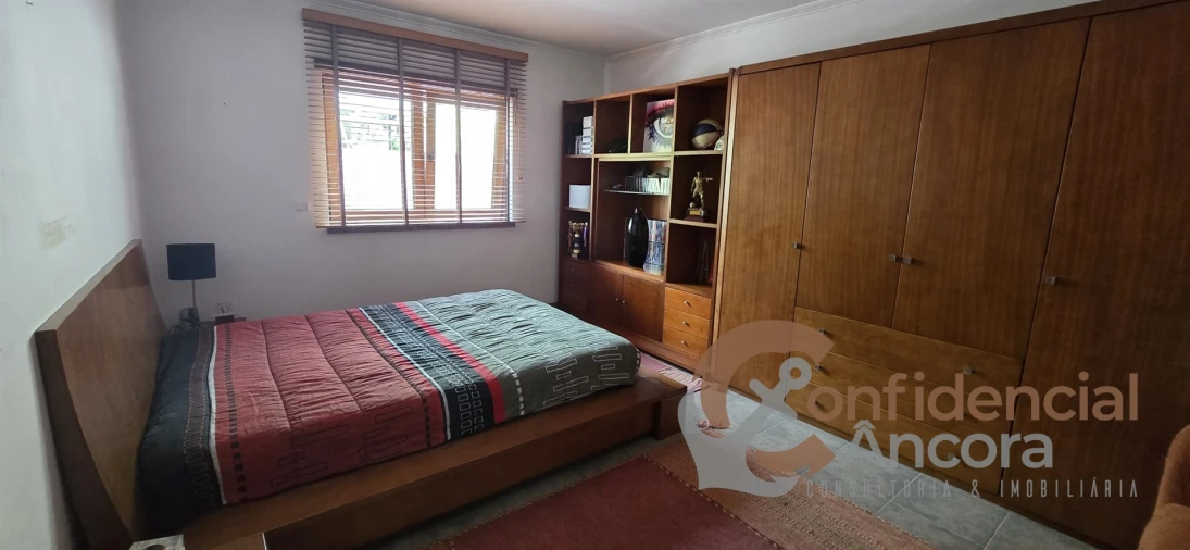 Moradia T4 para Venda em Gouveia (São Pedro e São Julião) Foto 17