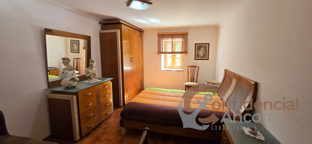 Moradia T4 para Venda em Gouveia (São Pedro e São Julião) Foto 31