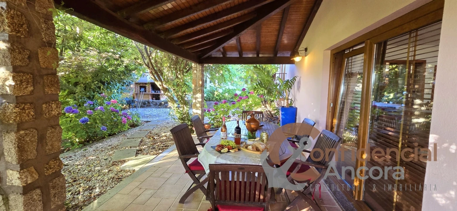 Moradia T4 para Venda em Gouveia (São Pedro e São Julião) Foto 41