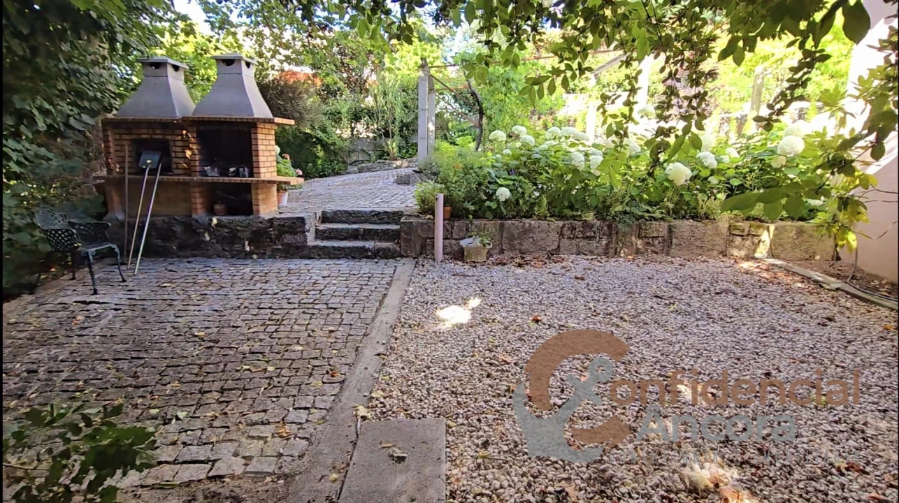 Moradia T4 para Venda em Gouveia (São Pedro e São Julião) Foto 139