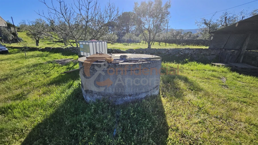 Quinta T0 para Venda em Moimenta da Serra e Vinhó Foto 9